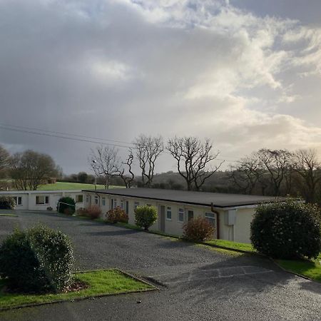 The Cardinals Hatt Ltd Motel Saltash Esterno foto