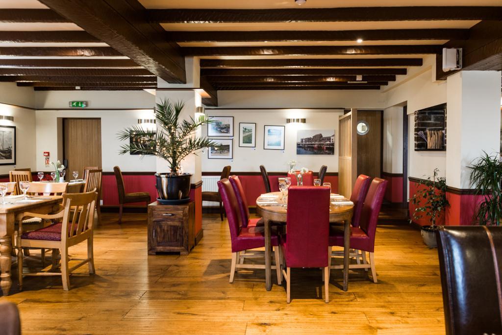 The Cardinals Hatt Ltd Motel Saltash Esterno foto