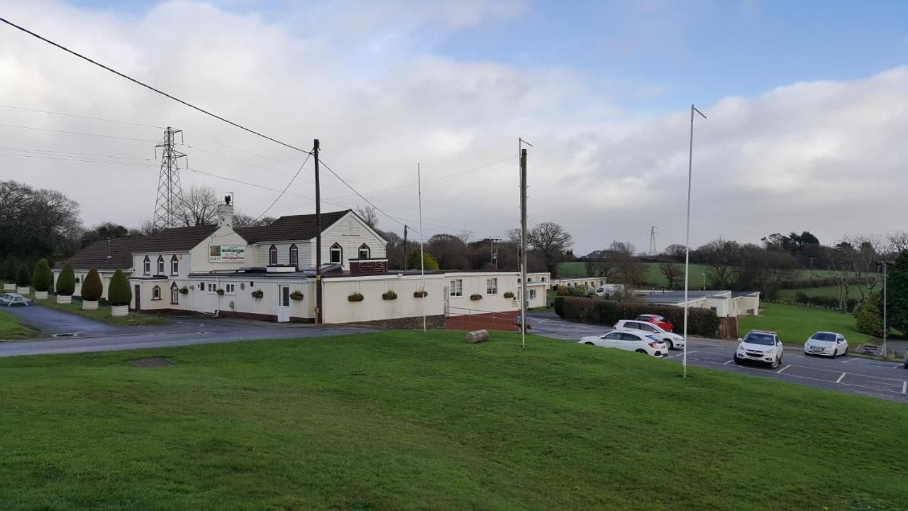 The Cardinals Hatt Ltd Motel Saltash Esterno foto
